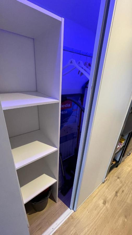 Bienvenue Chez Vous "Appartement Classe 2 Etoiles En Rdc Avec Espace Exterieur Et Parking" Доль Екстер'єр фото