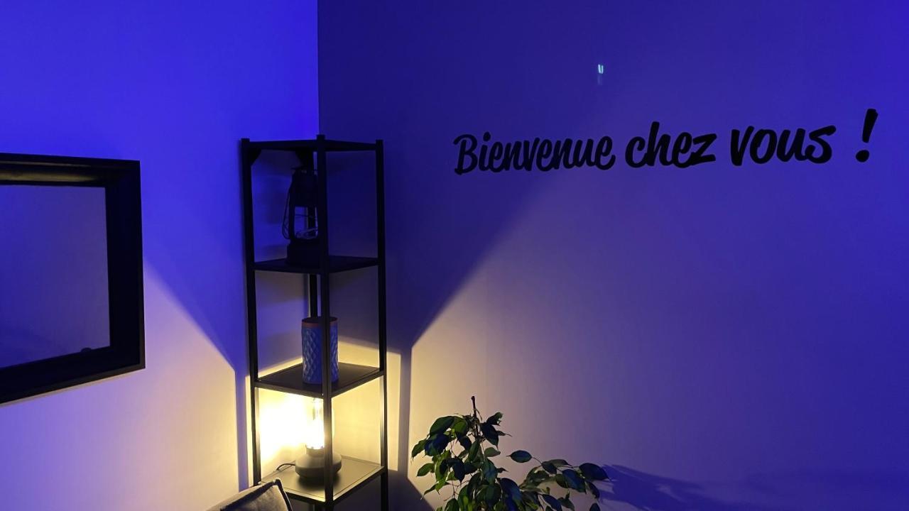 Bienvenue Chez Vous "Appartement Classe 2 Etoiles En Rdc Avec Espace Exterieur Et Parking" Доль Екстер'єр фото